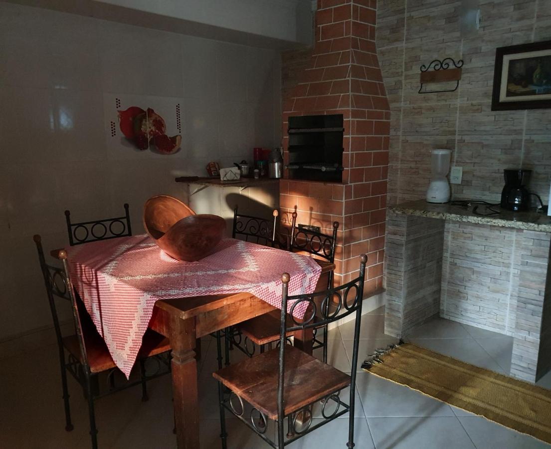 Flats Com Deque, Cozinha E Churrasqueira Conservatória Exteriör bild